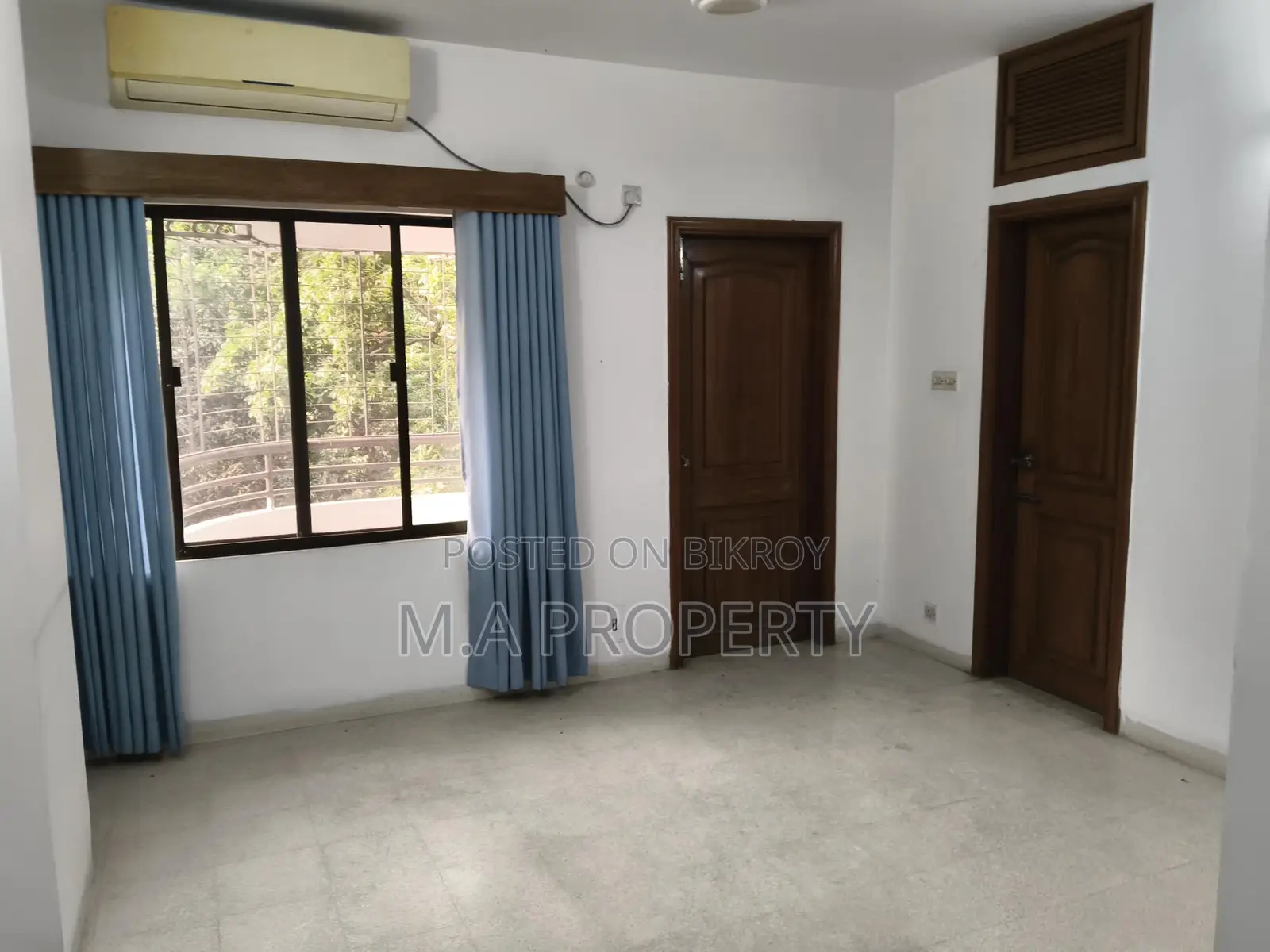 সেমি ফার্নিশড অ্যাপার্টমেন্ট ভাড়া গুলশান নর্থ