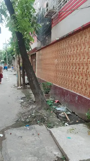 1500 Sqft Flat for Sale in Khilgaon C-Block