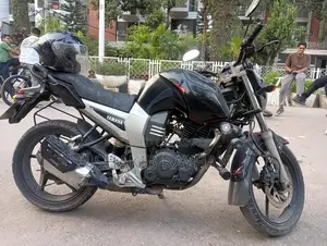 Yamaha FZ 2010 Red