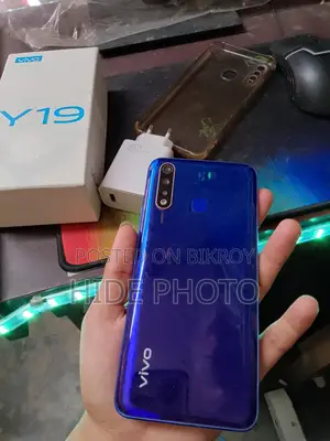 Vivo Y19 . (Used)
