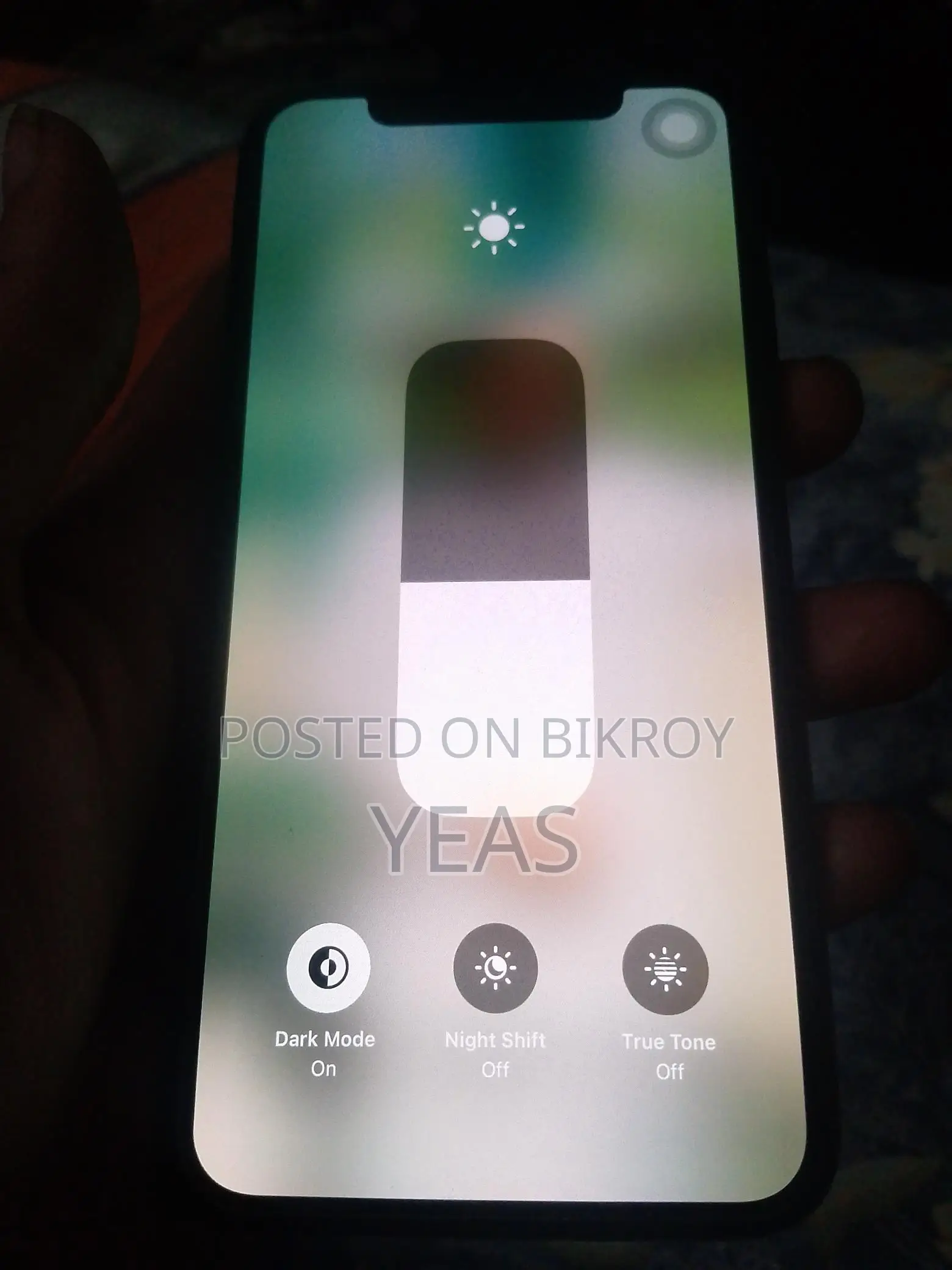 Apple iPhone X (Used)