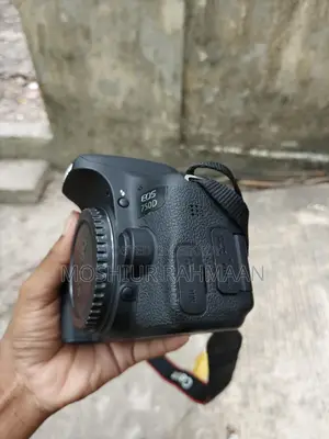 Canon Eos 750d Camera