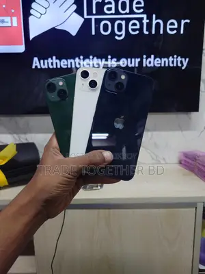 Apple iPhone 13 . (Used)
