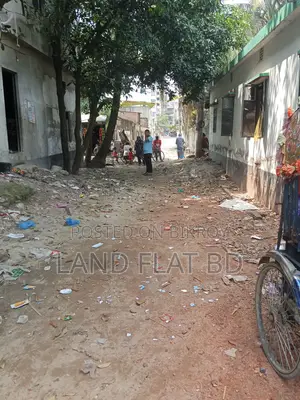 চন্দ্রিমা হাউজিং @ 2100 বর্গফুট দক্ষিণমুখী ফ্ল্যাট বিক্রি মোহাম্মদপুর,