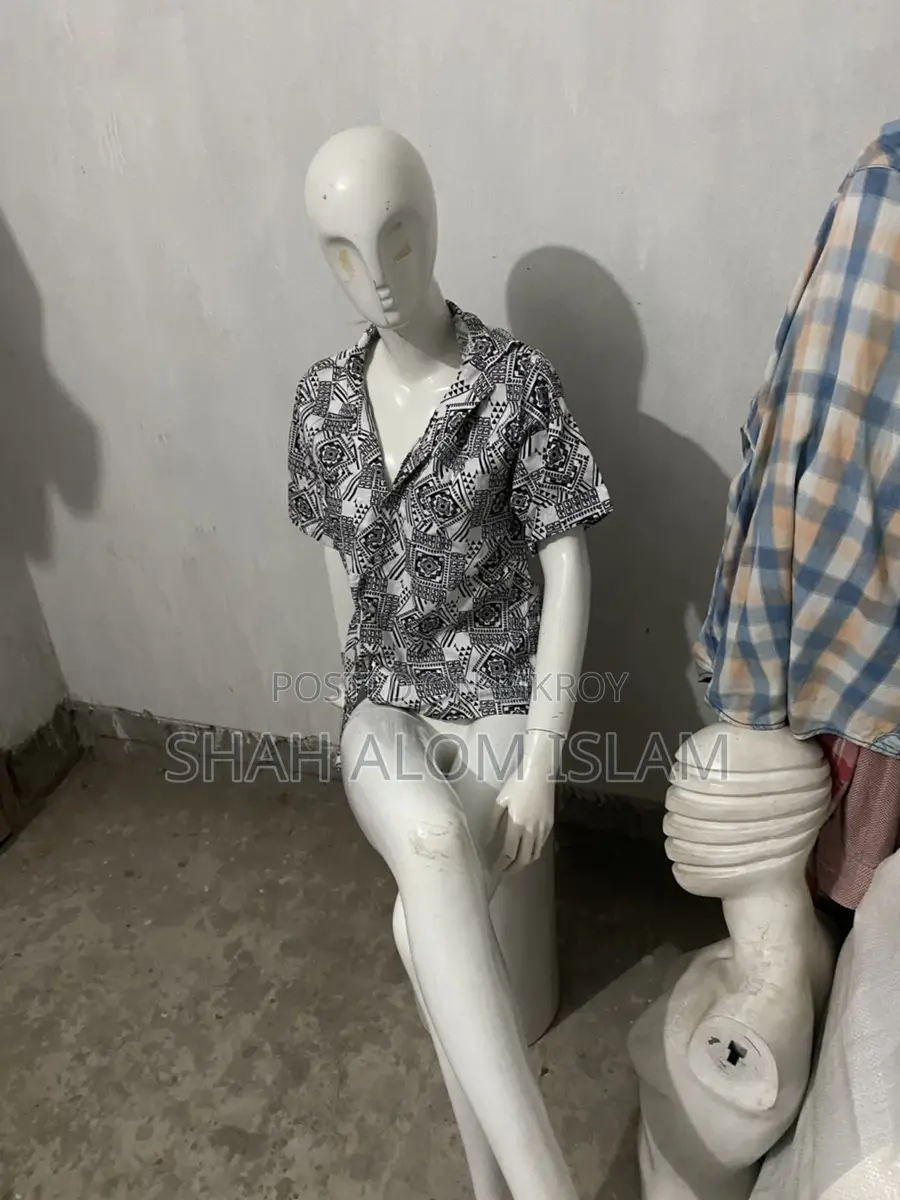 Display Doll