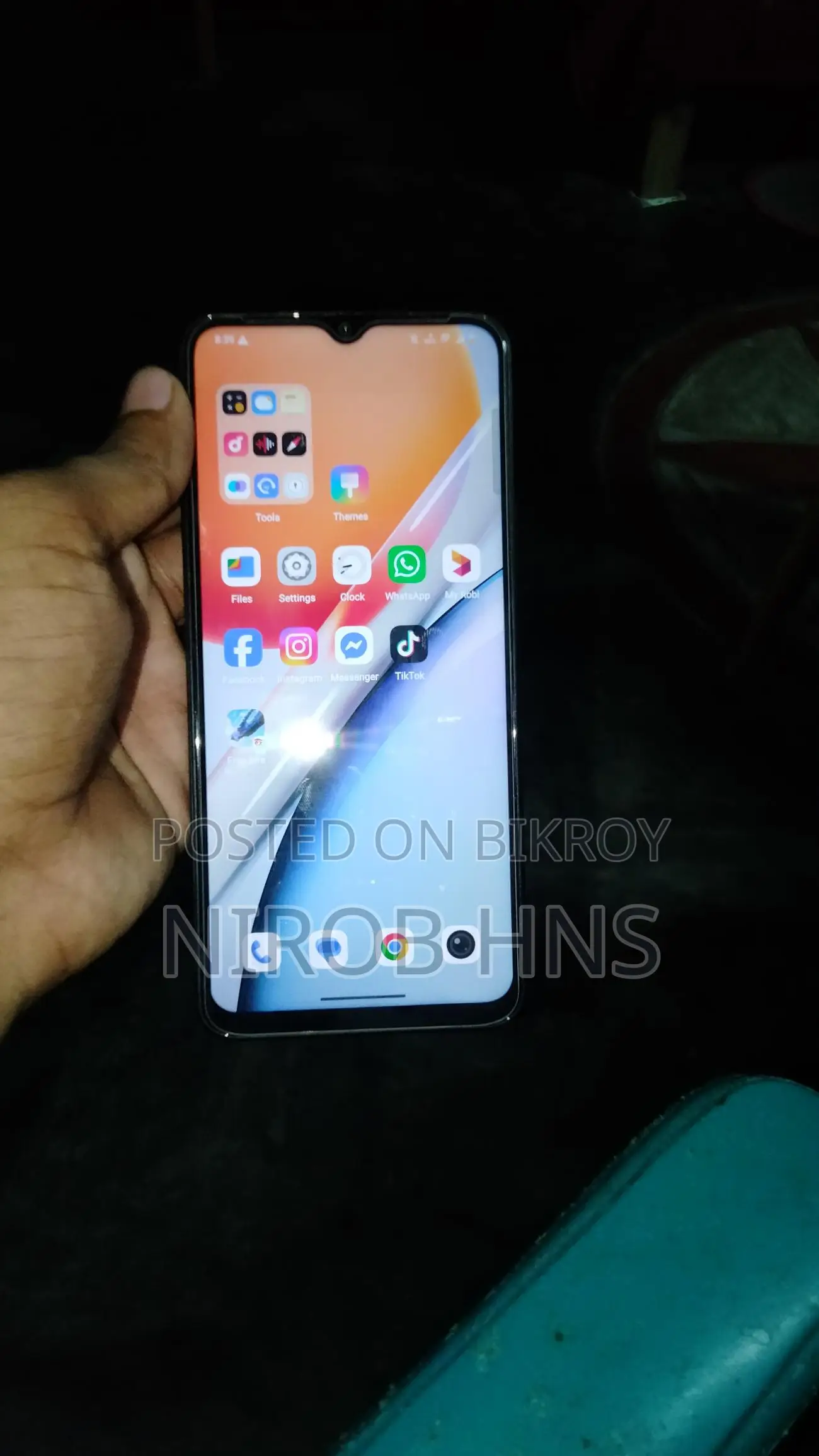 OPPO A18 . (Used)