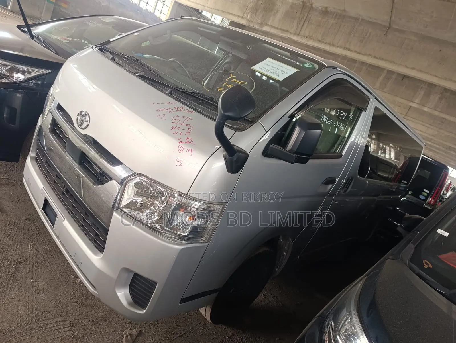 Toyota Hiace Dx Dual Ac 2020