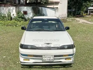 টয়োটা কেরীনা ১৯৯০