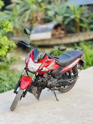 TVS Metro 2023