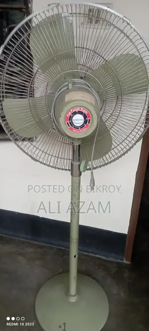 পেডেস্টাল ফ্যান