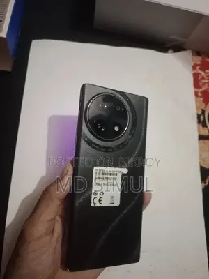 Tecno Camon 30s 8gb 256 (Used)