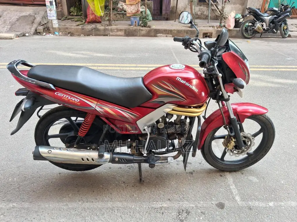 Mahindra Centuro 2017