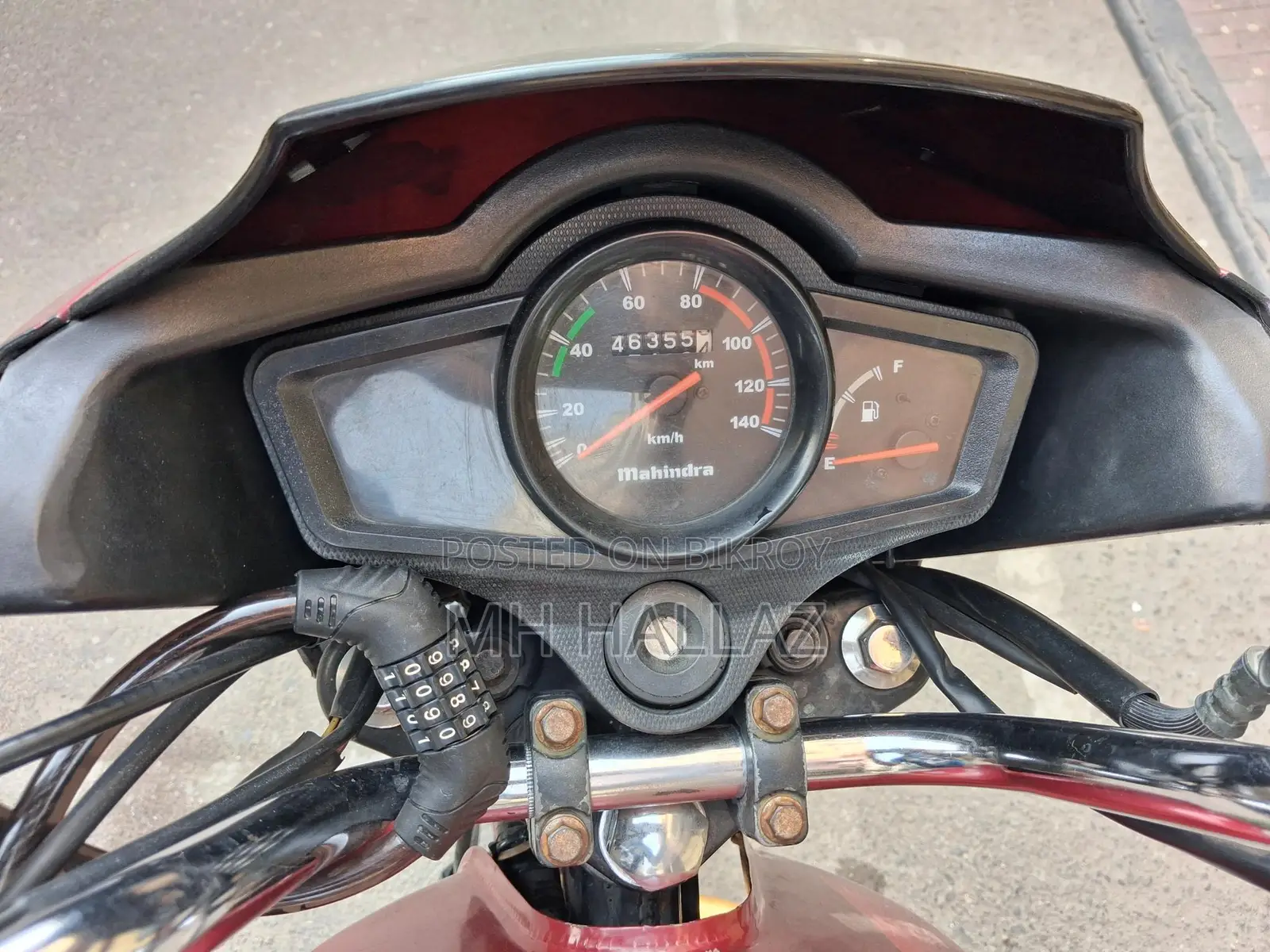 Mahindra Centuro 2017