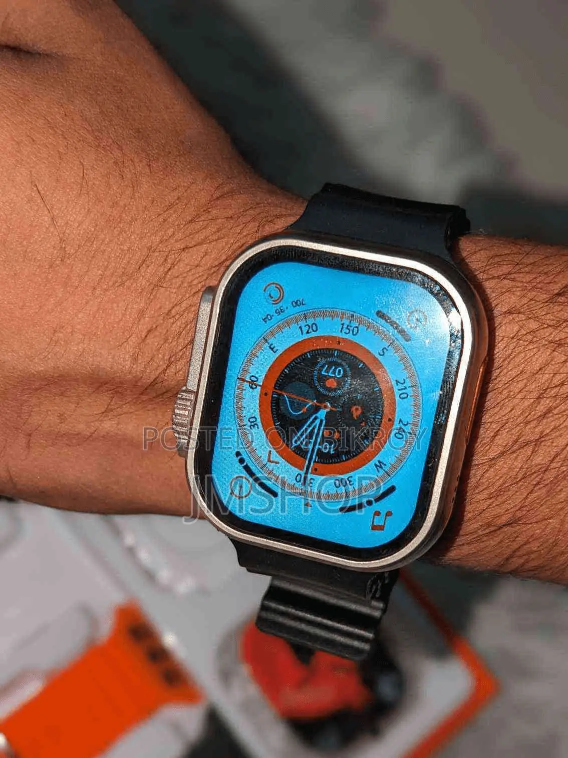 Get 8 Straps with 1 Watch Purchase
