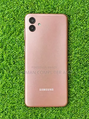 Samsung Galaxy A04S 4GB/64 GB (Used)