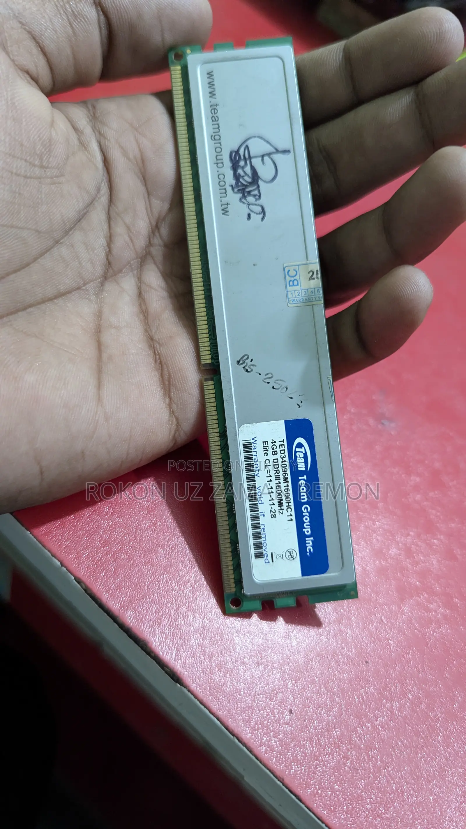 Team Elite 4GB DDR3 1600MHz Desktop RAM With Heatsink - Rare Condition