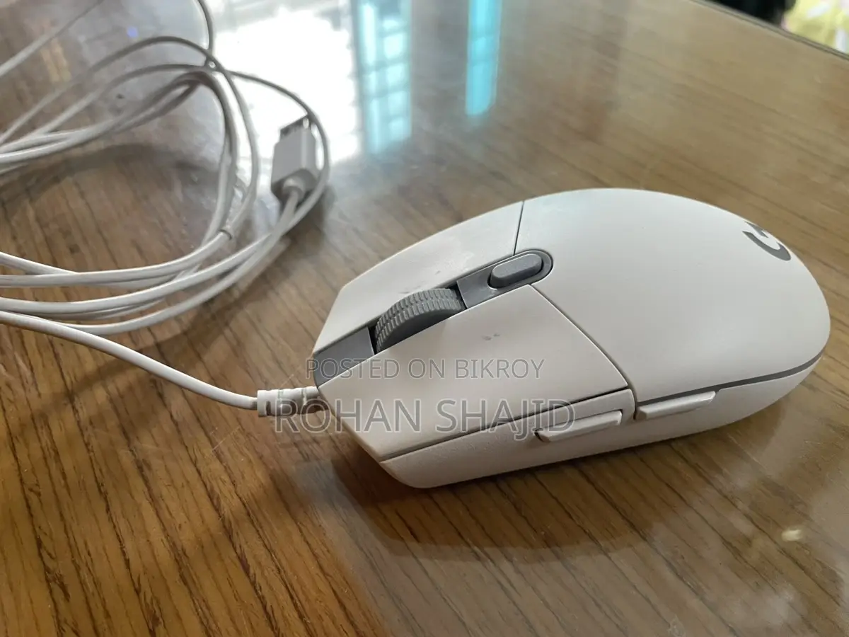 Logitech G102-LIGHTSYNC Rgb Wired Gaming Mouse White Used