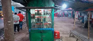আয়ুর্বেদিক বোনাজি শরবতে দোকান