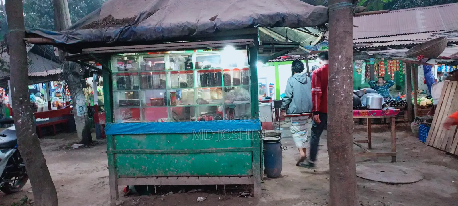 আয়ুর্বেদিক বোনাজি শরবতে দোকান