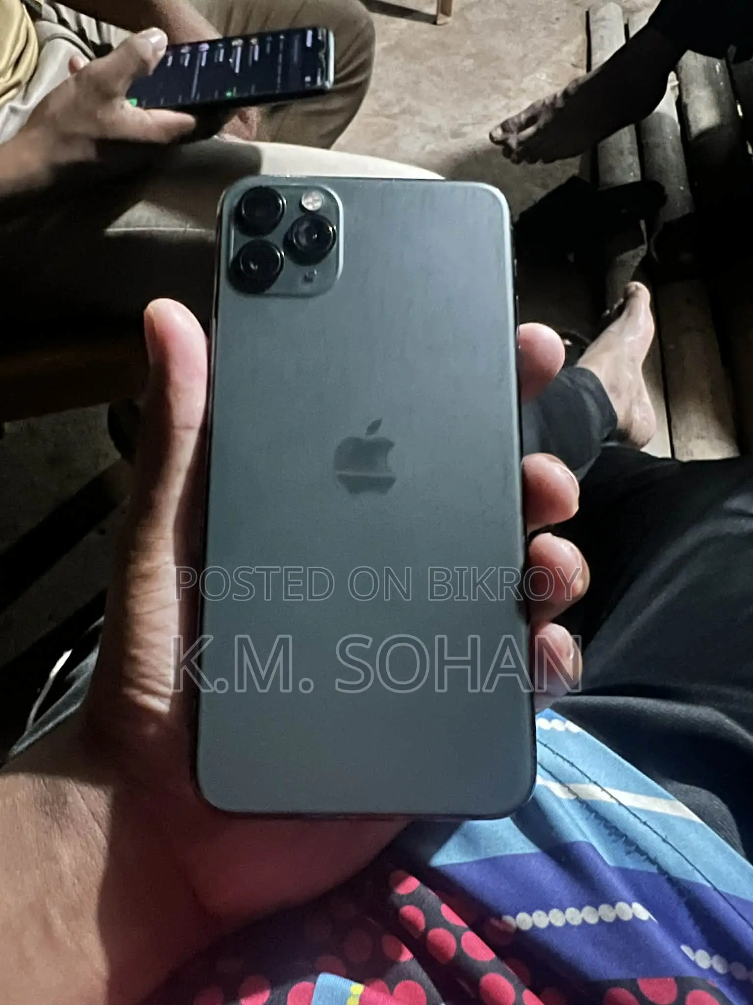 Apple iPhone 11 Pro Max . (ব্যবহৃত)