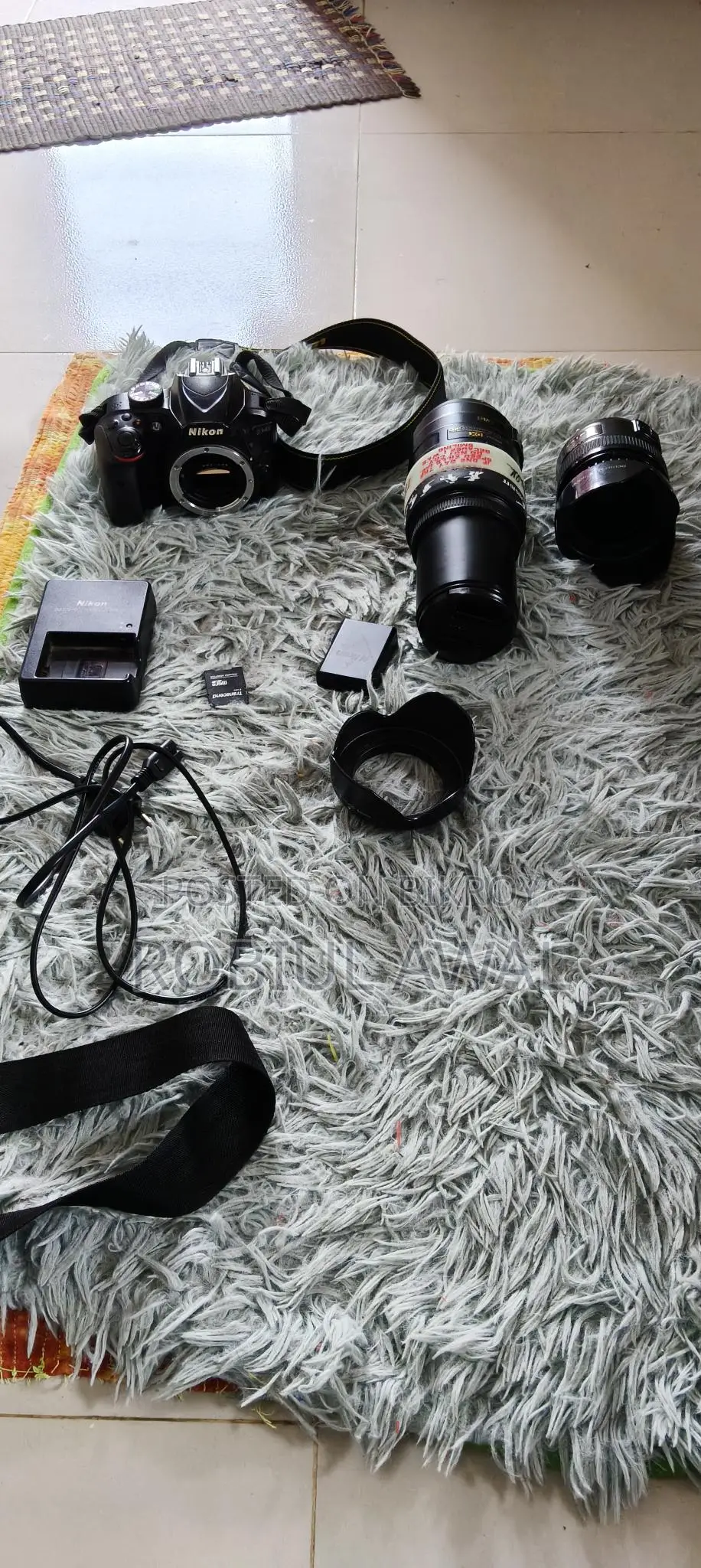 Nikon d3400 with 50 mm prime lens & 55-300 zoom