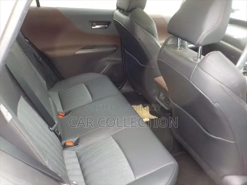 Toyota Harrier z leather 2021