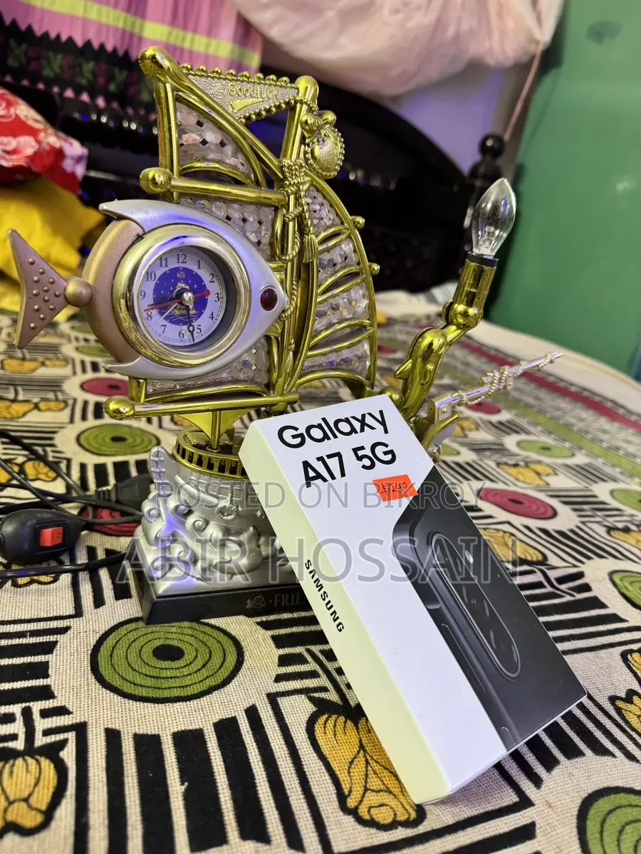 Samsung Galaxy A17 . (Brand New)