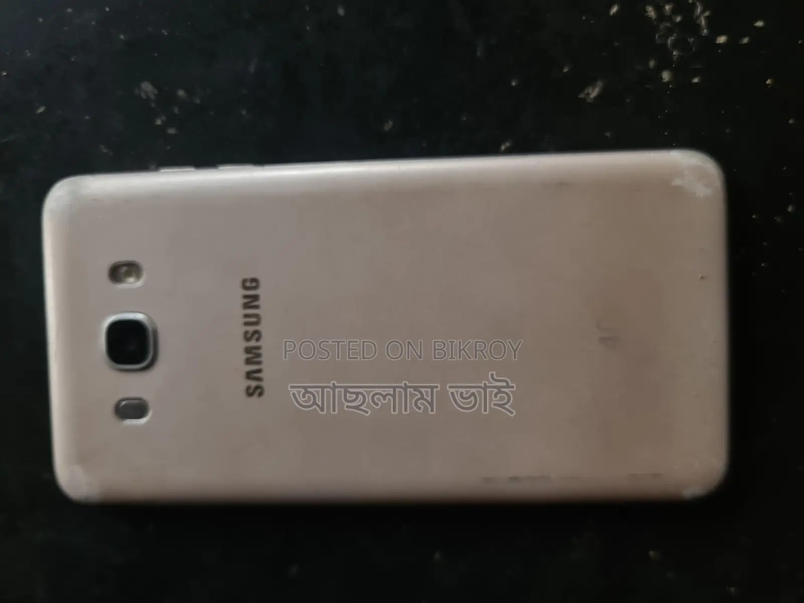 Samsung Galaxy J7 16 (Used)