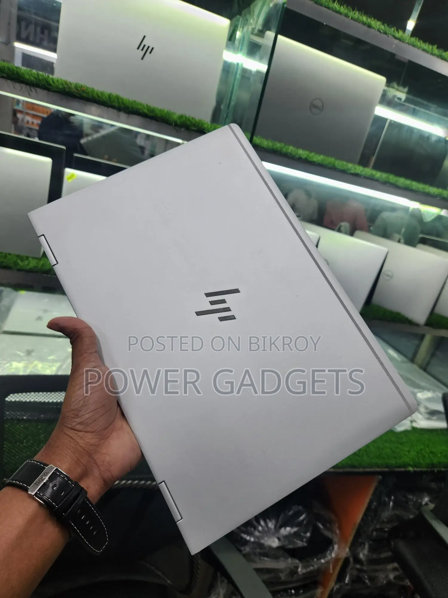 Hp 1030 G2 core i5 ( 360° Touch )
