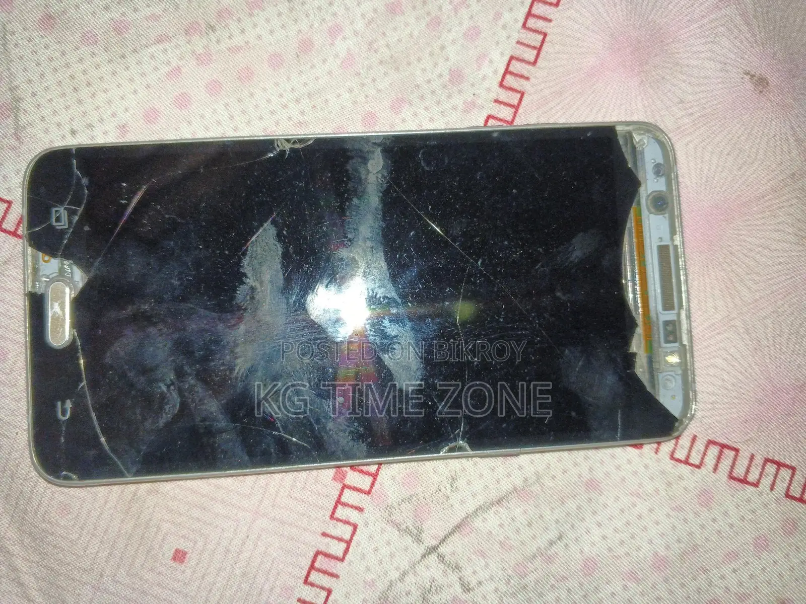 Samsung Galaxy J7 (Used)