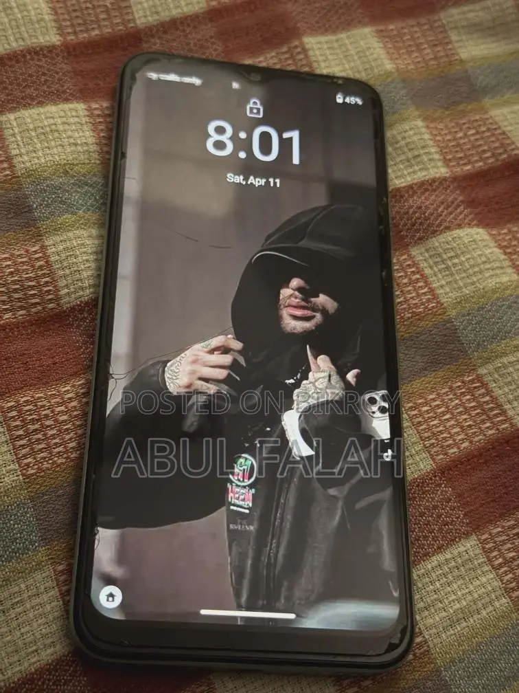 Realme C33 3/32 (Used)
