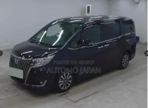 Toyota Esquire GI Premium 2022