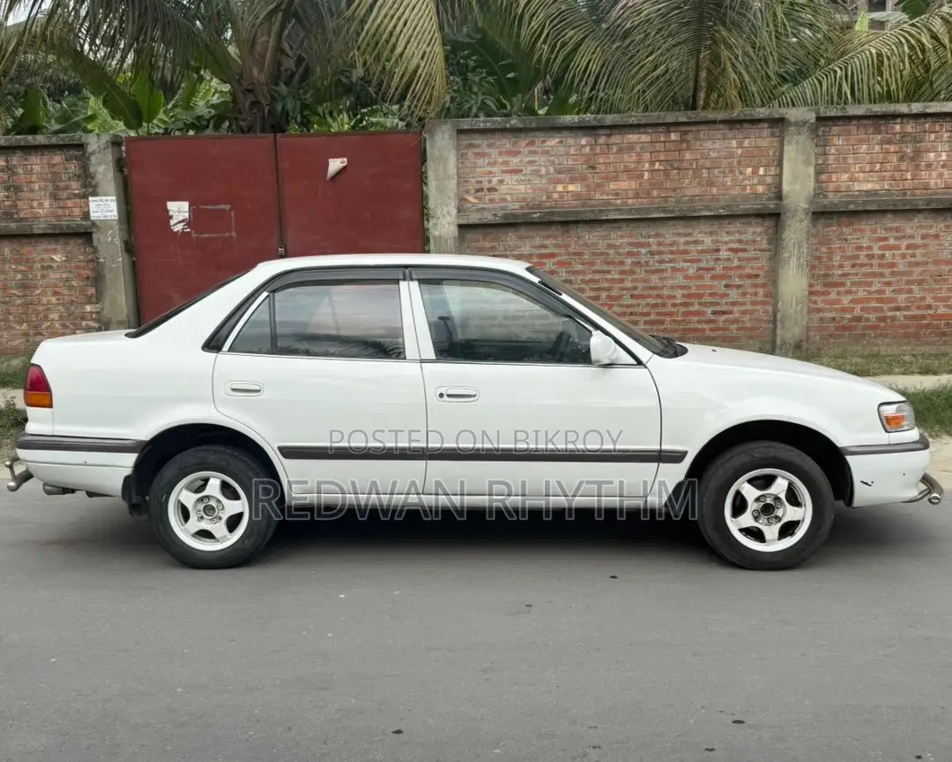 Toyota Corolla 111 EE 1995