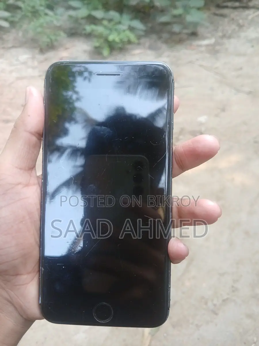 Apple iPhone 8 Plus (Used)