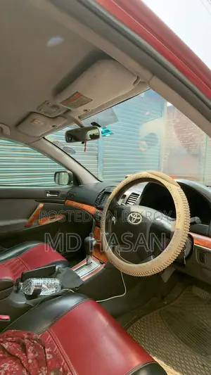 Toyota Allion . 2002