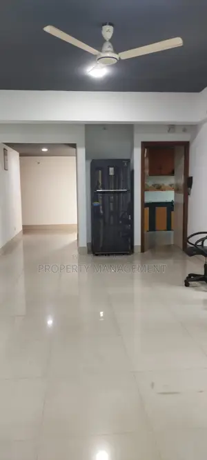 গুলশান-২ এ অফিস স্পেস ভাড়ার জন্য ২৪০০ বর্গফুটের নতুন বিল্ডিং, চমৎকার ভিউ