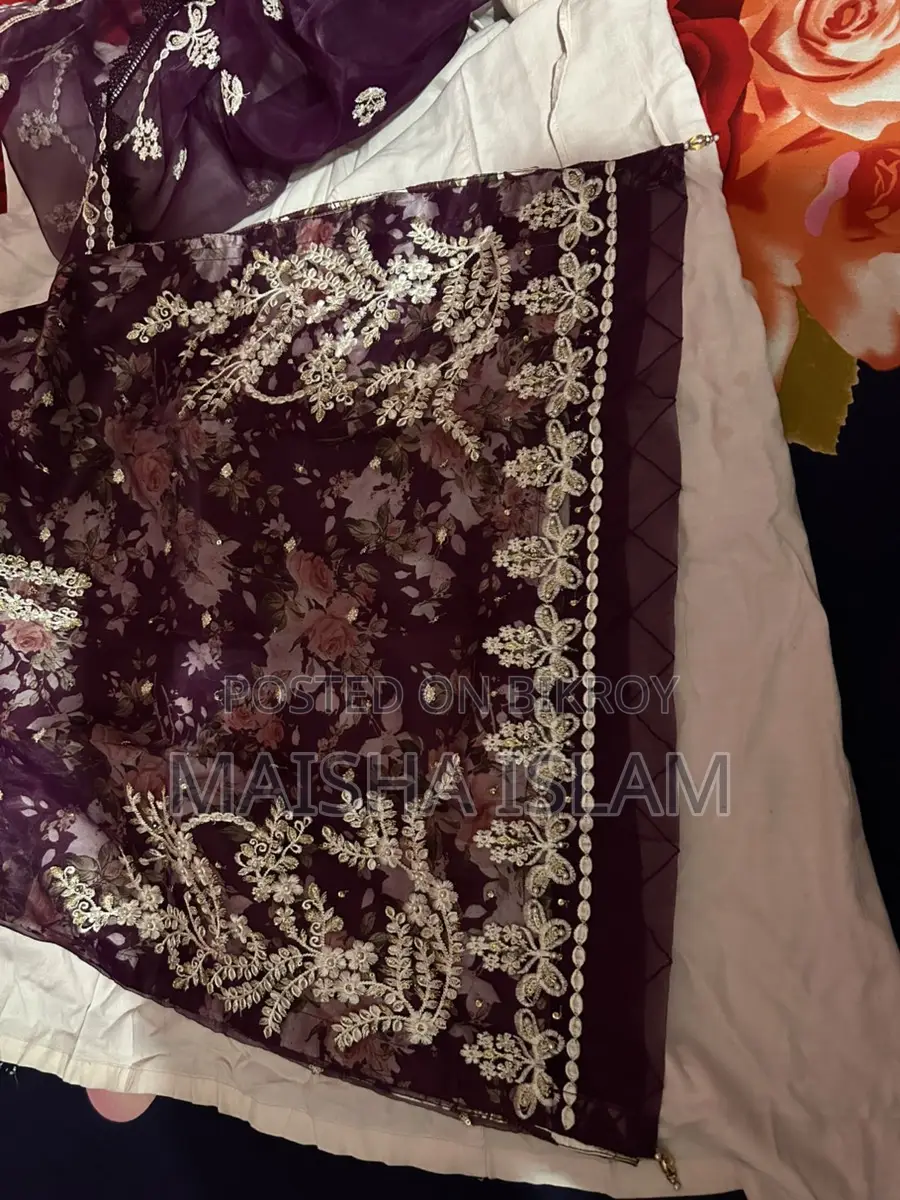 Wanna Sell This Dress