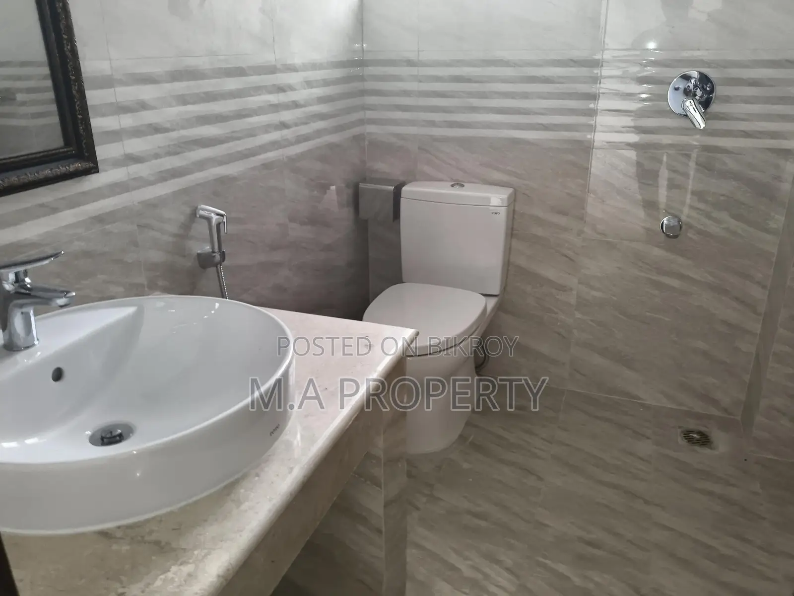 Rent 4-Bed Apartment in Gulshan -1