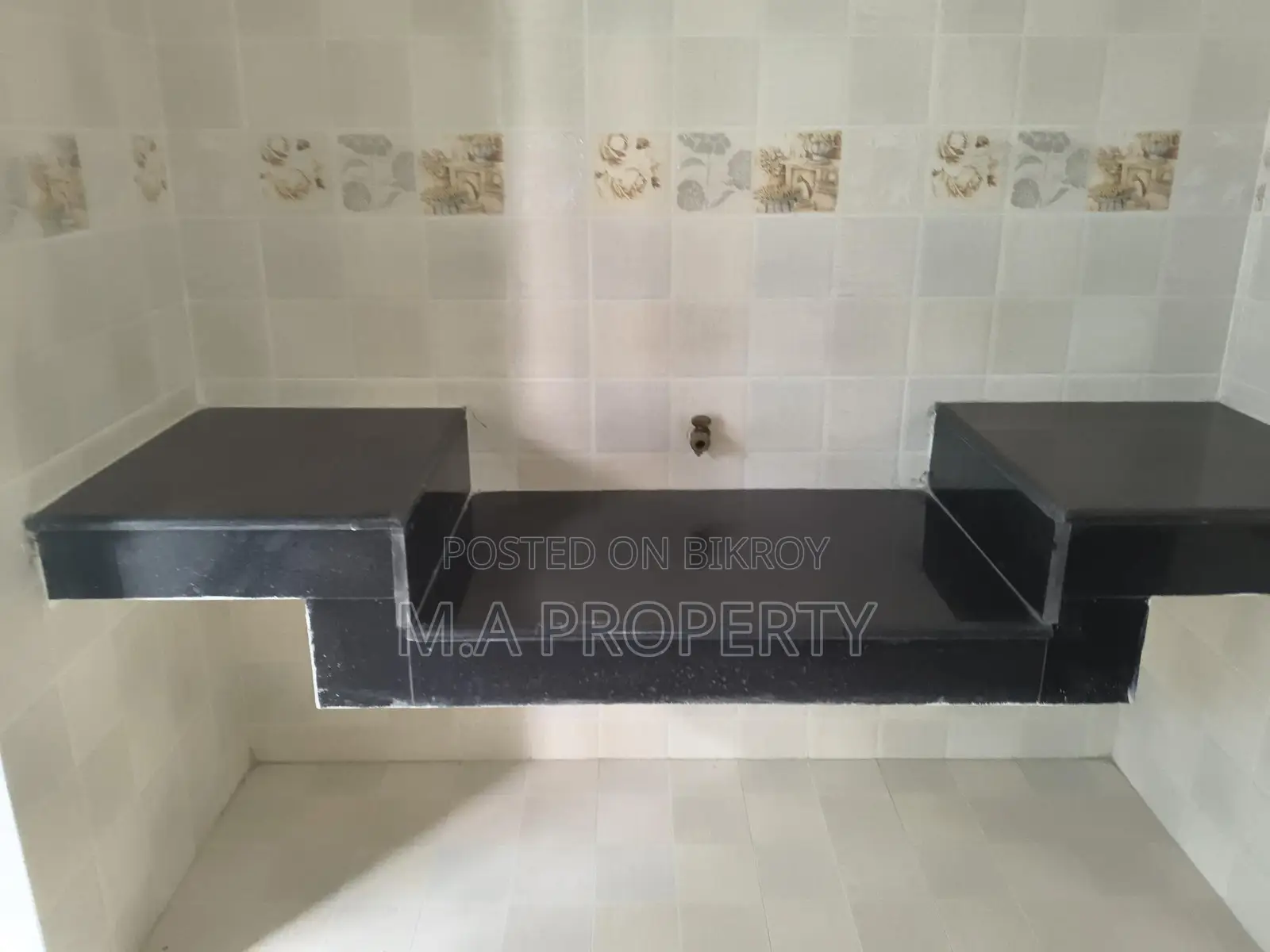 Rent 4-Bed Apartment in Gulshan -1