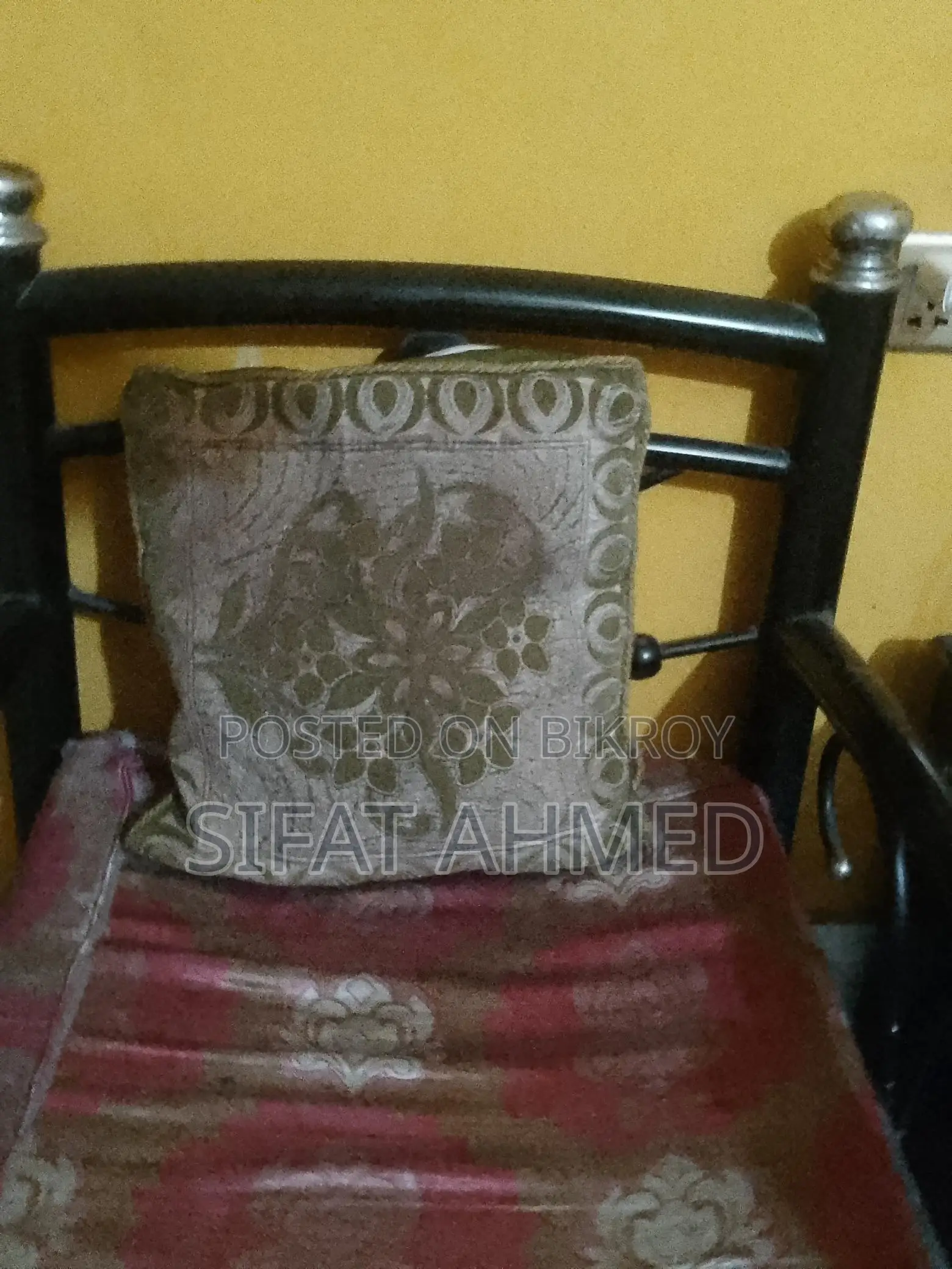 Sofa for Sale