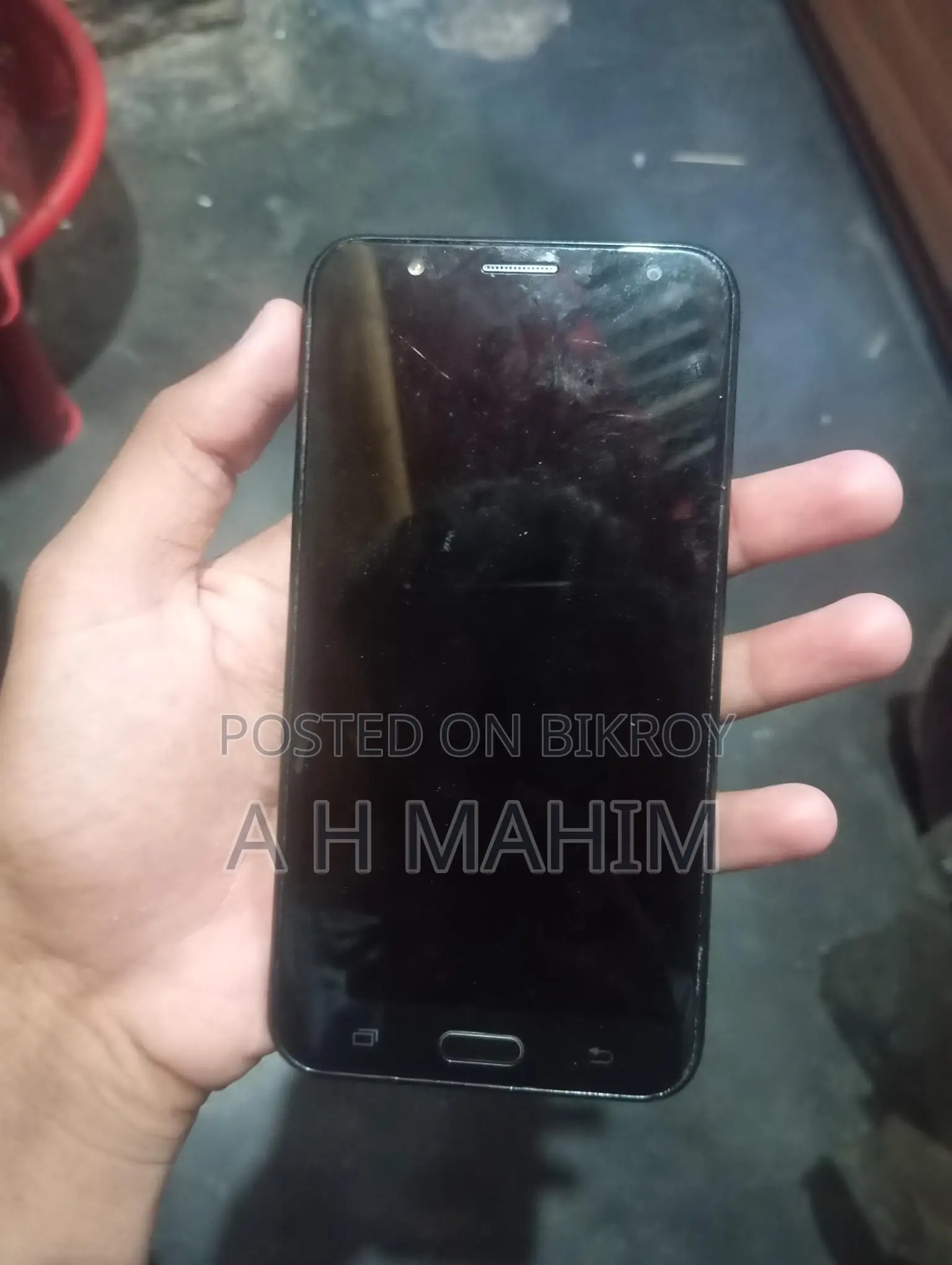 Samsung Galaxy J7 . (ব্যবহৃত)