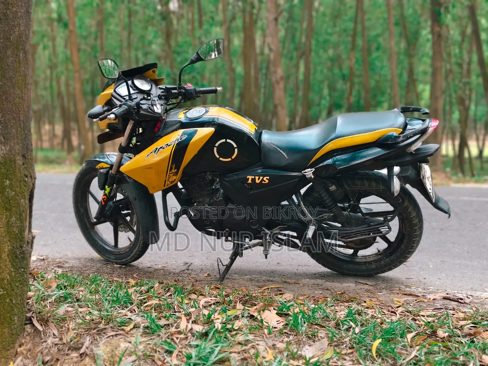 TVS APACHE RTR 150 . 2012