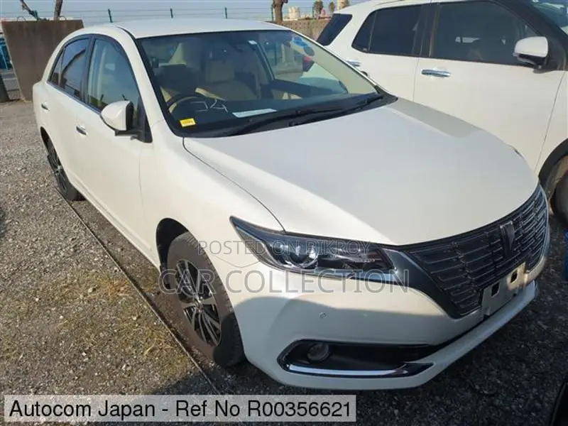 Toyota Premio F-EX 2021