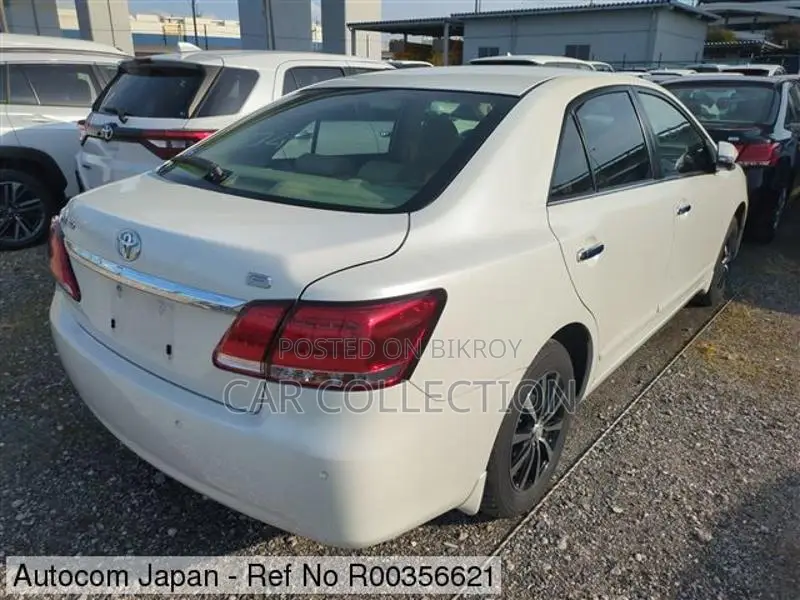 Toyota Premio F-EX 2021