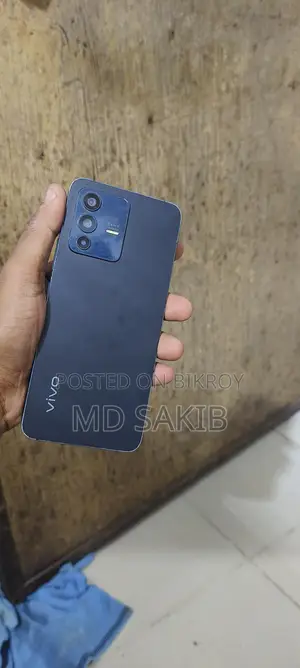 Vivo V23 5G 8+8/128 (Used)