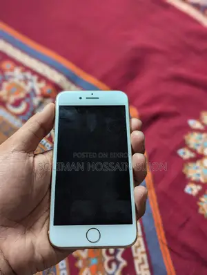Apple iPhone 8 (Used)