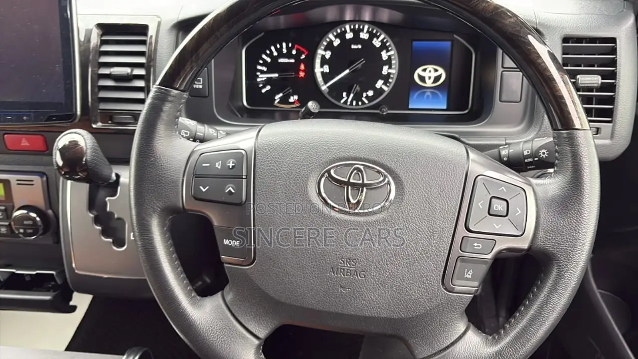 Toyota Hiace SUPER GL DARK PRIME2 2021