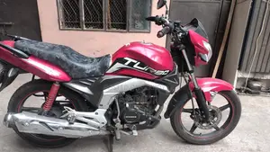 Runner Turbo V2 2023 Red
