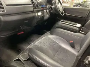 Toyota Hiace SUPER GL DARK PRIME2 2022