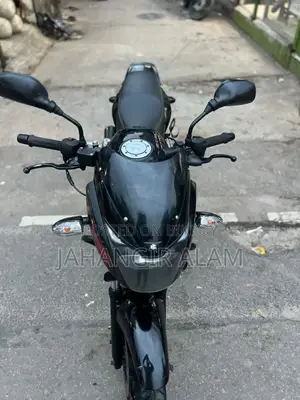 Bajaj Pulsar 2018